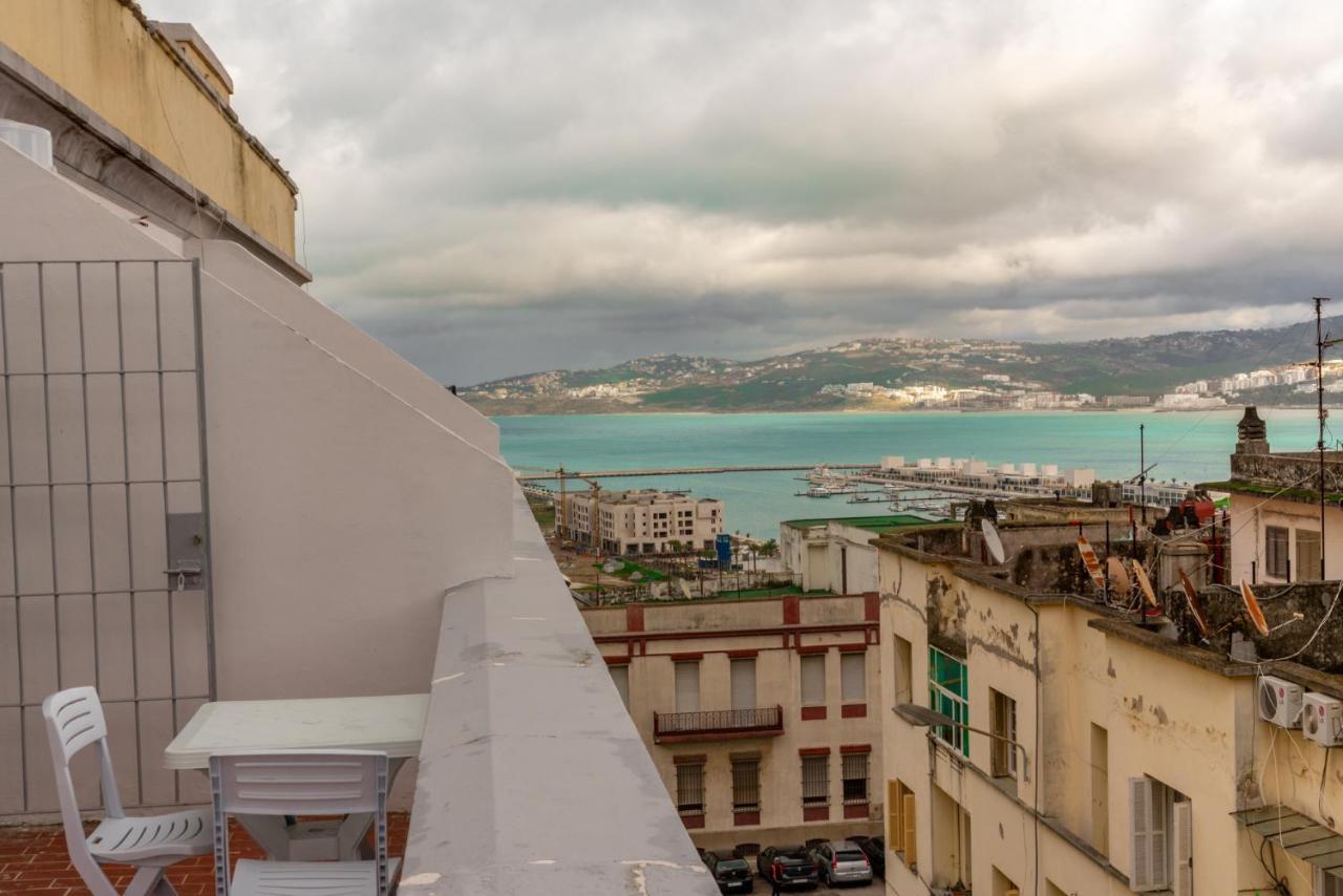Velasquez Appartements Fast Wifi And Ocean View Tanger Eksteriør bilde