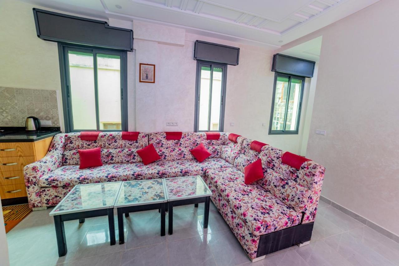 Velasquez Appartements Fast Wifi And Ocean View Tanger Eksteriør bilde