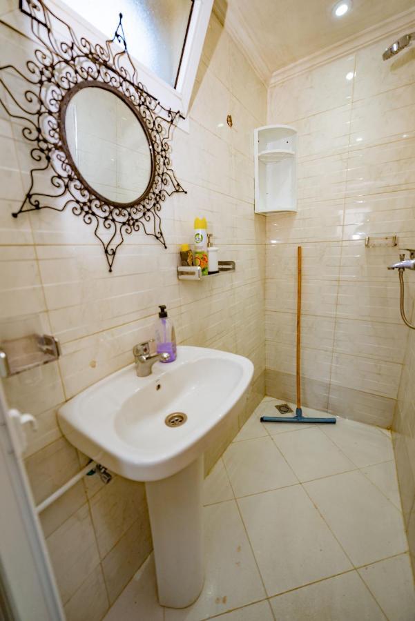 Velasquez Appartements Fast Wifi And Ocean View Tanger Eksteriør bilde